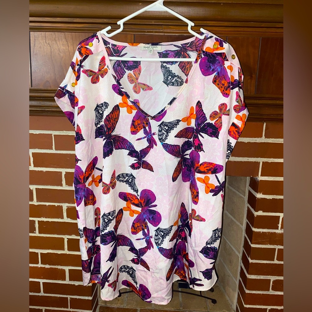 Women’s blouse